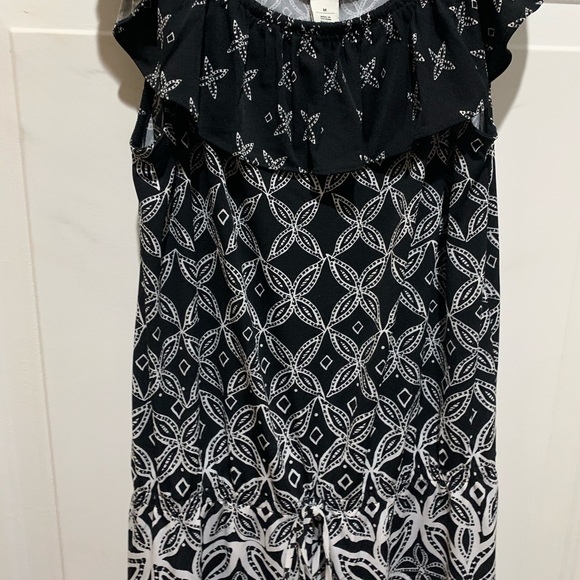 White House Black Market Sleeveless Tunic - Picture 2 of 5